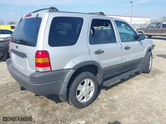 2002 Ford Escape XLT Choice with VIN 1FMYU03192KA79795, listed as a IAAI auction lot 41516066 with 1 mi miles. Bid and sale history available at carsss.com. Image 4.