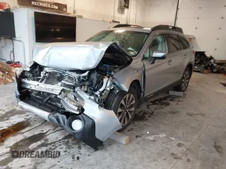 2015 Subaru Outback Limited с VIN 4S4BSANC8F3298117, выставлен на аукционе IAAI как лот 42214913 с пробегом 101 697 миль миль и . История ставок и продаж доступна на DreamBid. Изображение 2.