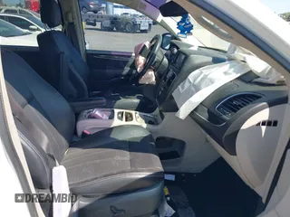 2015 Chrysler Town & Country Touring L with VIN 2C4RC1CG9FR547098, listed as a IAAI auction lot 42135624 with 61,364 mi miles and . Bid and sale history available at DreamBid. Image 5.