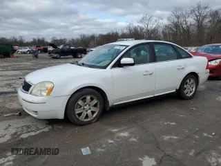 2006 Ford Five Hundred SE with VIN 1FAFP23176G177852, listed as a Copart auction lot 82514684 with 235,599 mi miles and Salvage Title. Bid and sale history available at carsss.com. Image 1.