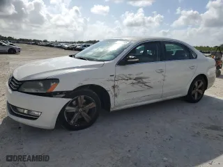 2015 Volkswagen Passat 1.8T Limited Edition with VIN 1VWAS7A39FC115068, listed as a Copart auction lot 51227235 with 159,995 mi miles and Salvage Title. Bid and sale history available at carsss.com. Image 1.