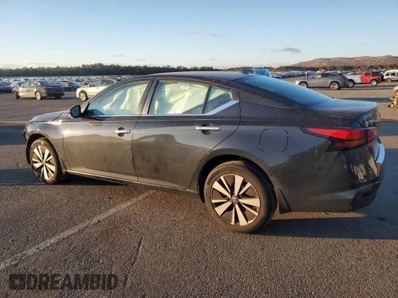 2021 Nissan Altima SV z VIN 1N4BL4DW5MN352706, wystawiony jako Copart lot #87617955 z przebiegiem 42 213 mil mil oraz Szkoda całkowita • Salvage title. Historia ofert i sprzedaży dostępna na DreamBid. Obrazek 2.