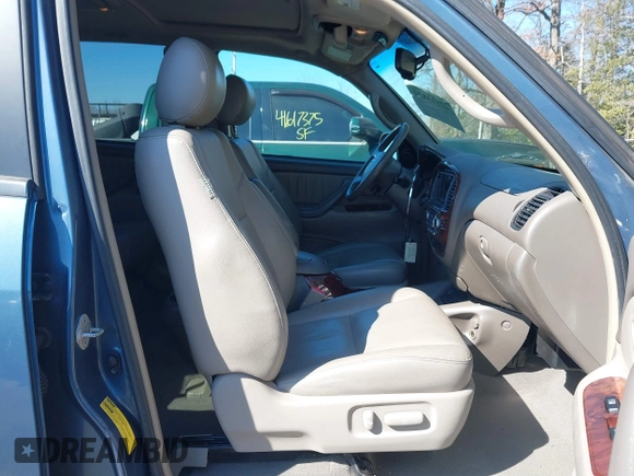 2007 Toyota Sequoia Limited with VIN 5TDBT48A67S291504, listed as a IAAI auction lot 41613824 with 139,089 mi miles and . Bid and sale history available at DreamBid. Image 5.