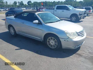 2009 Chrysler Sebring Touring with VIN 1C3LC55D99N574422, listed as a IAAI auction lot 42595676 with 141,603 mi miles and . Bid and sale history available at DreamBid. Image 1.