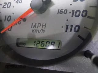 2001 Nissan Xterra XE z VIN 5N1ED28Y71C575157, wystawiony jako IAAI lot #41806229 z przebiegiem 126 091 mil mil oraz . Historia ofert i sprzedaży dostępna na DreamBid. Obrazek 16.