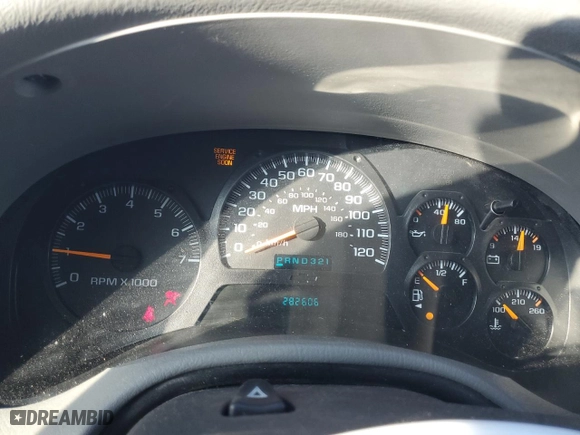 2005 Chevrolet TrailBlazer LT with VIN 1GNDT13S052279240, listed as a Copart auction lot 50742545 with 282,606 mi miles and Clean Title. Bid and sale history available at carsss.com. Image 9.