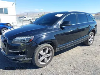 2013 Audi Q7 3.0L TDI Premium Plus with VIN WA1LMAFE7DD009295, listed as a IAAI auction lot 41895084 with 151,954 mi miles. Bid and sale history available at carsss.com. Image 2.