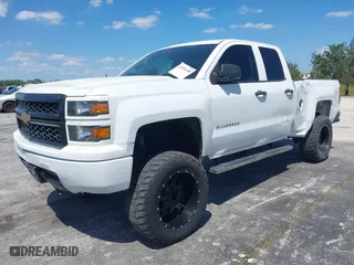 2015 Chevrolet Silverado 1500 LS with VIN 1GCRCPEC6FZ261955, listed as a IAAI auction lot 42051608 with 190,398 mi miles. Bid and sale history available at carsss.com. Image 2.