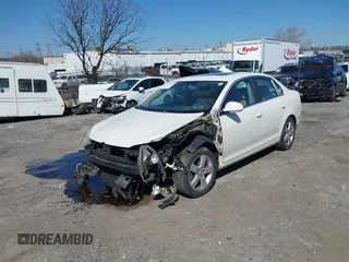 2008 Volkswagen Jetta Sedan SE with VIN 3VWRM71K68M070130, listed as a IAAI auction lot 41751450 with 217,598 mi miles. Bid and sale history available at carsss.com. Image 6.