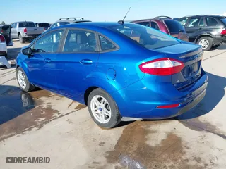 2019 Ford Fiesta SE with VIN 3FADP4BJ4KM160172, listed as a IAAI auction lot 41054213 with 71,147 mi miles. Bid and sale history available at carsss.com. Image 3.