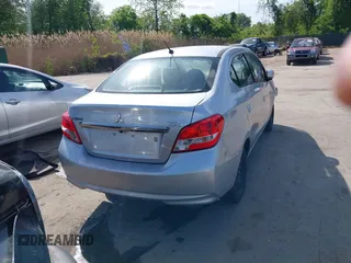 2019 Mitsubishi Mirage ES z VIN ML32F3FJ7KHF03852, wystawiony jako IAAI lot #42161220 z przebiegiem 145 909 mil mil oraz . Historia ofert i sprzedaży dostępna na DreamBid. Obrazek 16.