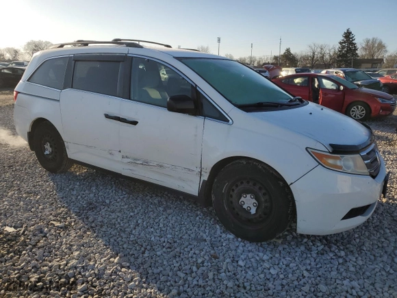 2011 Honda Odyssey LX with VIN 5FNRL5H23BB084501, listed as a Copart auction lot 48118105 with 317,420 mi miles and Salvage Title. Bid and sale history available at carsss.com. Image 4.