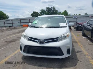 2018 Toyota Sienna LE Auto Access Seat with VIN 5TDKZ3DC6JS909072, listed as a IAAI auction lot 42228691 with 253,295 mi miles and . Bid and sale history available at DreamBid. Image 12.
