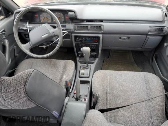 1990 Toyota Camry z VIN JT2SV24E4L3422585, wystawiony jako Copart lot #84872844 z przebiegiem 119 987 mil mil oraz Szkoda całkowita • Salvage title. Historia ofert i sprzedaży dostępna na DreamBid. Obrazek 8.