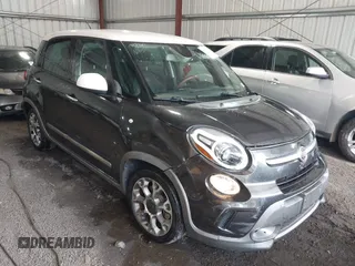 2014 FIAT 500L Trekking with VIN ZFBCFADH6EZ017800, listed as a IAAI auction lot 42572995 with 99,646 mi miles and . Bid and sale history available at DreamBid. Image 6.
