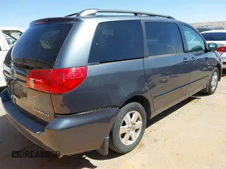 2007 Toyota Sienna CE with VIN 5TDZK23C77S090256, listed as a IAAI auction lot 41800289 with 177,061 mi miles. Bid and sale history available at carsss.com. Image 4.