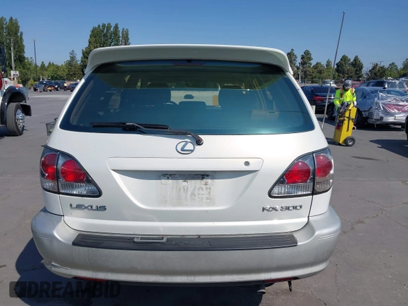 2003 Lexus RX 300 z VIN JTJGF10U330151793, wystawiony jako IAAI lot #42437285 z przebiegiem 252 619 mil mil oraz . Historia ofert i sprzedaży dostępna na DreamBid. Obrazek 16.