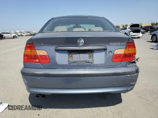 2003 BMW 3 Series 325xi with VIN WBAEU33403PM53022, listed as a Copart auction lot 59315105 with 144,532 mi miles and Salvage title. Bid and sale history available at DreamBid. Image 6.