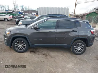 2019 Jeep Compass Latitude with VIN 3C4NJDBB1KT839413, listed as a IAAI auction lot 41437378 with 66,595 mi miles and . Bid and sale history available at DreamBid. Image 14.