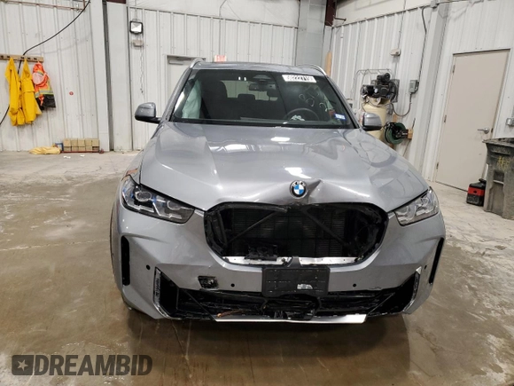 2025 BMW X5 sDrive40i with VIN 5UX13EU06S9W26538, listed as a Copart auction lot 50222715 with 0 mi miles and Clean Title. Bid and sale history available at carsss.com. Image 5.