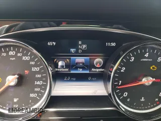 2017 Mercedes-Benz E-Class E 300 Luxury with VIN WDDZF4JB6HA228920, listed as a Copart auction lot 36748453 with 111,984 mi miles. Bid and sale history available at carsss.com. Image 9.