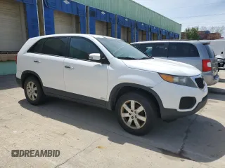 2011 Kia Sorento LX with VIN 5XYKTCA15BG027989, listed as a Copart auction lot 54152835 with 232,372 mi miles and Clean Title. Bid and sale history available at DreamBid. Image 4.