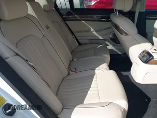 2019 Genesis G90 3.3T Premium with VIN KMHG34JA4KU053344, listed as a IAAI auction lot 41189899 with 15,663 mi miles. Bid and sale history available at carsss.com. Image 8.