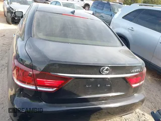 2016 Lexus LS 460 L with VIN JTHGL5EF0G5056502, listed as a IAAI auction lot 41012399 with 77,031 mi miles and . Bid and sale history available at DreamBid. Image 16.