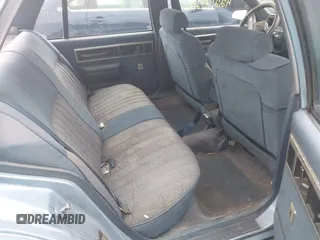 1991 Oldsmobile Delta z VIN 1G3HN54C6M1809377, wystawiony jako IAAI lot #42275221 z przebiegiem 139 509 mil mil oraz . Historia ofert i sprzedaży dostępna na DreamBid. Obrazek 8.