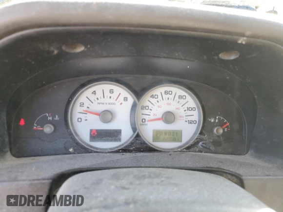 2005 Ford Escape XLT with VIN 1FMCU93105KA96729, listed as a Copart auction lot 75553354 with 220,081 mi miles and Salvage Title. Bid and sale history available at DreamBid. Image 9.