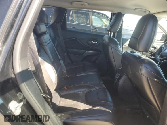 2019 Jeep Cherokee Latitude Plus с VIN 1C4PJMLB9KD393752, выставлен на аукционе Copart как лот 46051755 с пробегом 142 203 миль миль и Списание • Salvage title. История ставок и продаж доступна на DreamBid. Изображение 11.