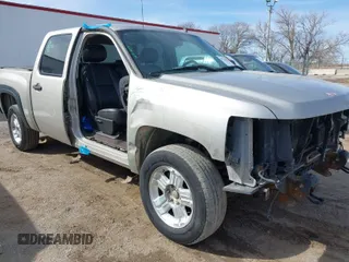 2008 Chevrolet Silverado 1500 LTZ with VIN 3GCEK13J08G218487, listed as a IAAI auction lot 41779869 with 184,206 mi miles. Bid and sale history available at carsss.com. Image 1.
