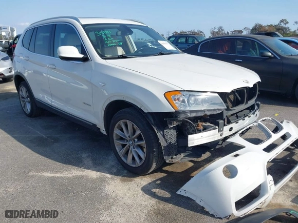 2011 BMW X3 28i with VIN 5UXWX5C52BL715405, listed as a IAAI auction lot 41915177 with 142,199 mi miles. Bid and sale history available at carsss.com. Image 1.