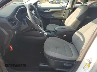 2022 Ford Escape SE z VIN 1FMCU9G63NUA60933, wystawiony jako Copart lot #58528345 z przebiegiem 210 135 mil mil oraz Czysty tytuł • Clean title. Historia ofert i sprzedaży dostępna na DreamBid. Obrazek 7.