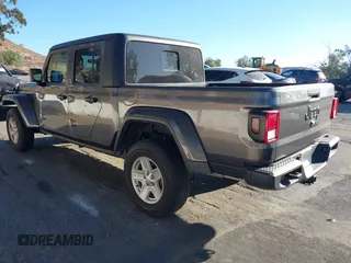 2022 Jeep Gladiator Texas Trail with VIN 1C6HJTAG3NL149531, listed as a IAAI auction lot 41286542 with 40,416 mi miles. Bid and sale history available at carsss.com. Image 3.