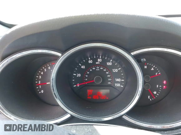 2011 Kia Sorento EX with VIN 5XYKU4A20BG153415, listed as a IAAI auction lot 41768219 with 185,732 mi miles. Bid and sale history available at carsss.com. Image 7.