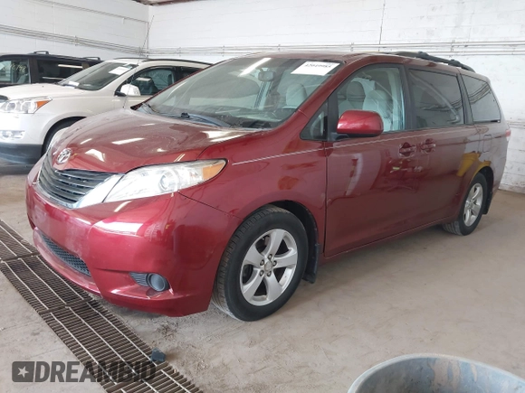 2012 Toyota Sienna LE AAS with VIN 5TDKK3DC9CS247320, listed as a IAAI auction lot 42049985 with 158,159 mi miles. Bid and sale history available at carsss.com. Image 17.