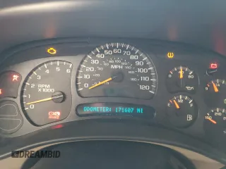 2004 Chevrolet Suburban Z71 z VIN 3GNFK16Z94G142386, wystawiony jako Copart lot #56150595 z przebiegiem 171 607 mil mil oraz Szkoda całkowita • Salvage title. Historia ofert i sprzedaży dostępna na DreamBid. Obrazek 9.