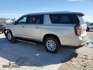 2021 Chevrolet Suburban LT with VIN 1GNSCCKD0MR313964, listed as a Copart auction lot 47876455 with 30,213 mi miles and Salvage Title. Bid and sale history available at carsss.com. Image 2.