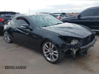 2014 Hyundai Genesis Coupe 3.8 Ultimate with VIN KMHHU6KJ9EU117703, listed as a IAAI auction lot 41486814 with 163,365 mi miles. Bid and sale history available at carsss.com. Image 1.
