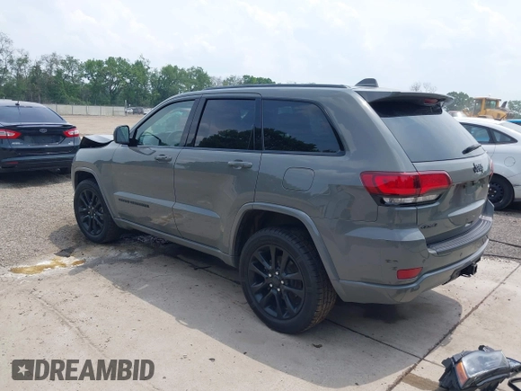 2020 Jeep Grand Cherokee North с VIN 1C4RJFAG4LC397993, выставлен на аукционе IAAI как лот 42390213 с пробегом 51 236 миль миль и . История ставок и продаж доступна на DreamBid. Изображение 3.