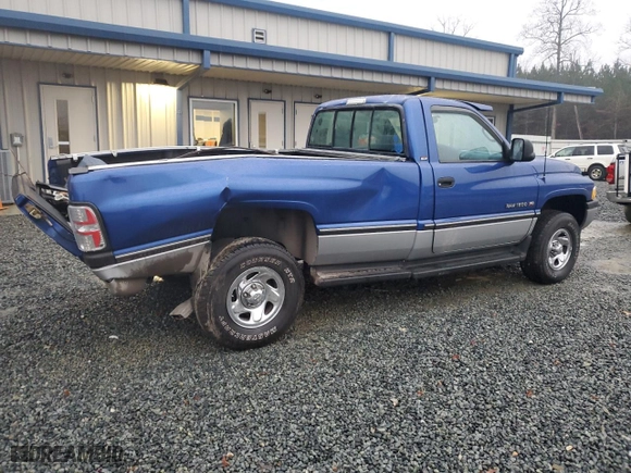 1995 Dodge Ram 1500 with VIN 1B7HF16Z8SS269139, listed as a Copart auction lot 84119694 with 59,838 mi miles and Salvage Title. Bid and sale history available at carsss.com. Image 3.