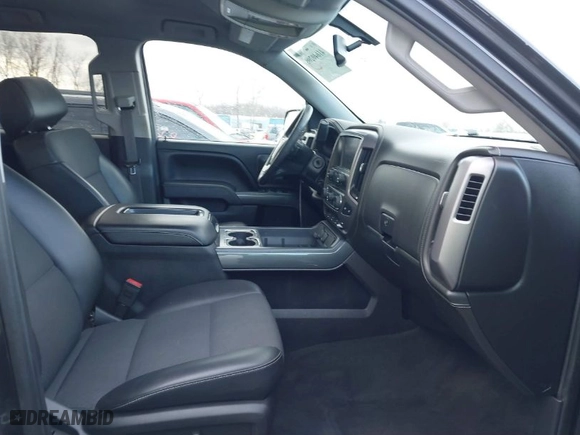 2015 GMC Sierra 1500 SLE with VIN 3GTU2UEC0FG353154, listed as a IAAI auction lot 41640206 with 110,957 mi miles. Bid and sale history available at carsss.com. Image 5.