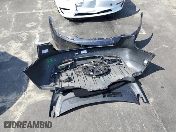 2025 Tesla Model 3 Long Range with VIN 5YJ3E1EA6SF908074, listed as a Copart auction lot 54786175 with 3,998 mi miles and Salvage title. Bid and sale history available at DreamBid. Image 12.