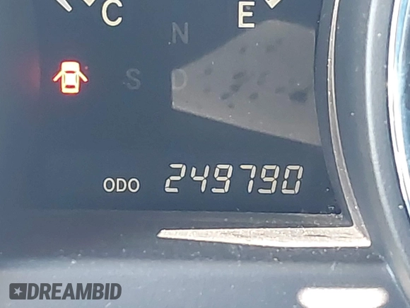 2011 Toyota Highlander Limited with VIN 5TDYK3EH3BS030851, listed as a IAAI auction lot 41632465 with 249,790 mi miles and . Bid and sale history available at DreamBid. Image 16.
