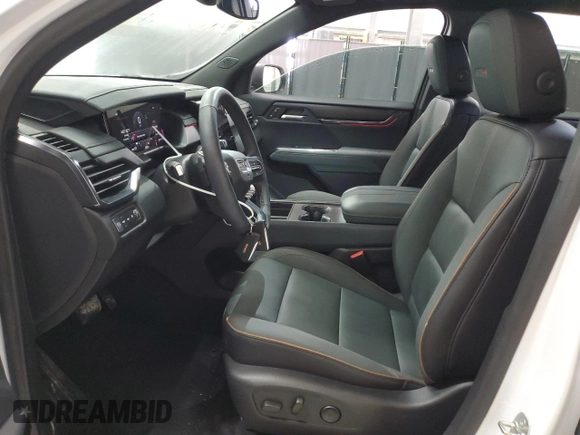 2024 GMC Acadia AWD AT4 z VIN 1GKENPKS1RJ163766, wystawiony jako Copart lot #82437144 z przebiegiem 4320 mil mil oraz Tytuł czysty. Historia ofert i sprzedaży dostępna na DreamBid. Obrazek 7.
