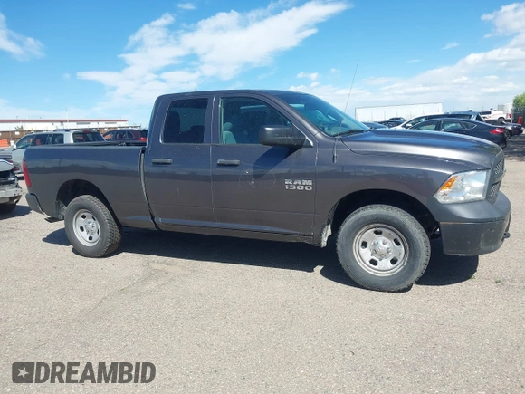 2018 Ram 1500 Express z VIN 1C6RR7FG2JS285033, wystawiony jako IAAI lot #42278751 z przebiegiem 203 340 mil mil oraz . Historia ofert i sprzedaży dostępna na DreamBid. Obrazek 13.