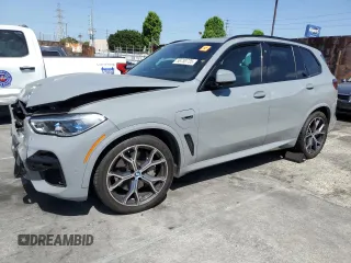 2023 BMW X5 xDrive45e z VIN 5UXTA6C0XP9P49482, wystawiony jako Copart lot #56730735 z przebiegiem Nie podano mil oraz Szkoda całkowita • Salvage title. Historia ofert i sprzedaży dostępna na DreamBid. Obrazek 1.