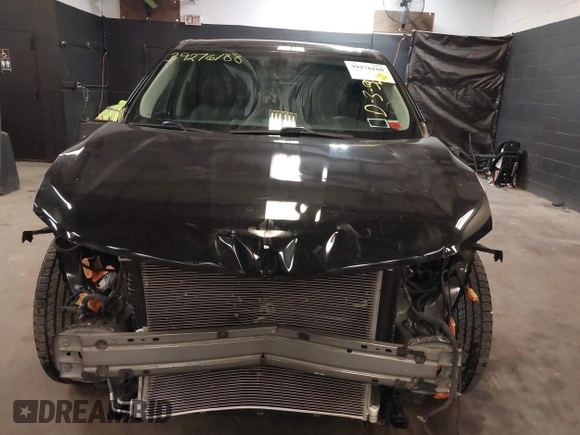 2019 Chevrolet Traverse LS with VIN 1GNEVFKW9KJ155050, listed as a IAAI auction lot 39276188 with 87,926 mi miles. Bid and sale history available at carsss.com. Image 6.