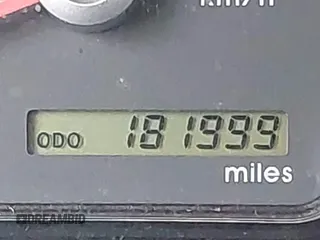 2011 Mitsubishi Endeavor SE z VIN 4A4JN3AS3BE018255, wystawiony jako IAAI lot #41944840 z przebiegiem 181 999 mil mil oraz . Historia ofert i sprzedaży dostępna na DreamBid. Obrazek 15.